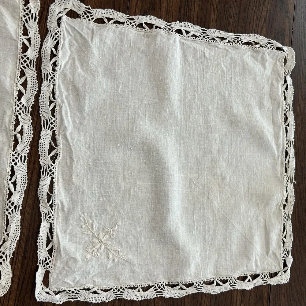 Vintage White Cloth Napkins Embroidered Linen Crochet Lace Border Set Of 4 Doily